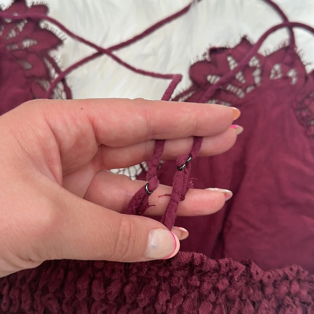 Maroon floral lace bralette - Picture 5 of 5